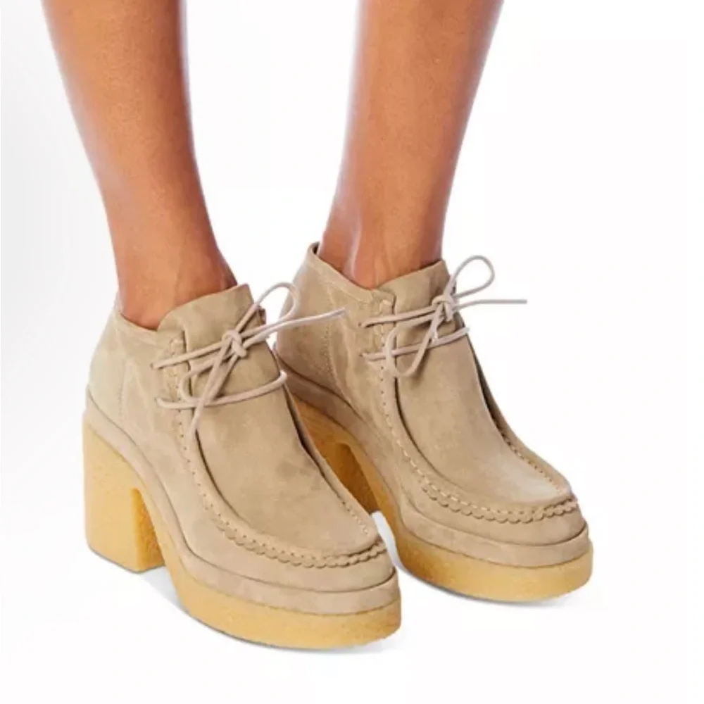 Chloé Women's Jamie Platform Ankle Booties in Taupe Size 40 New - Picture 2 of 11